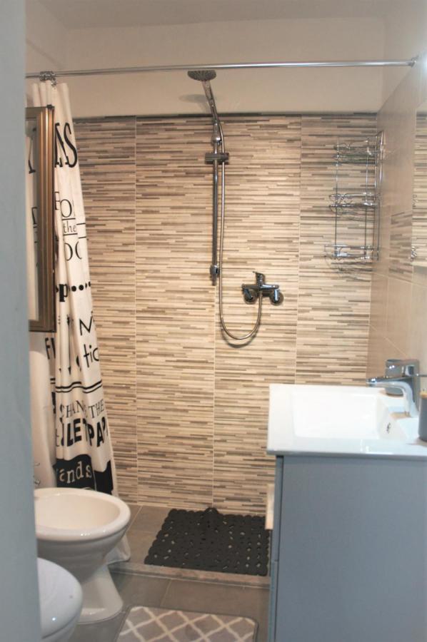 Enry'S House Apartment Bari Bagian luar foto