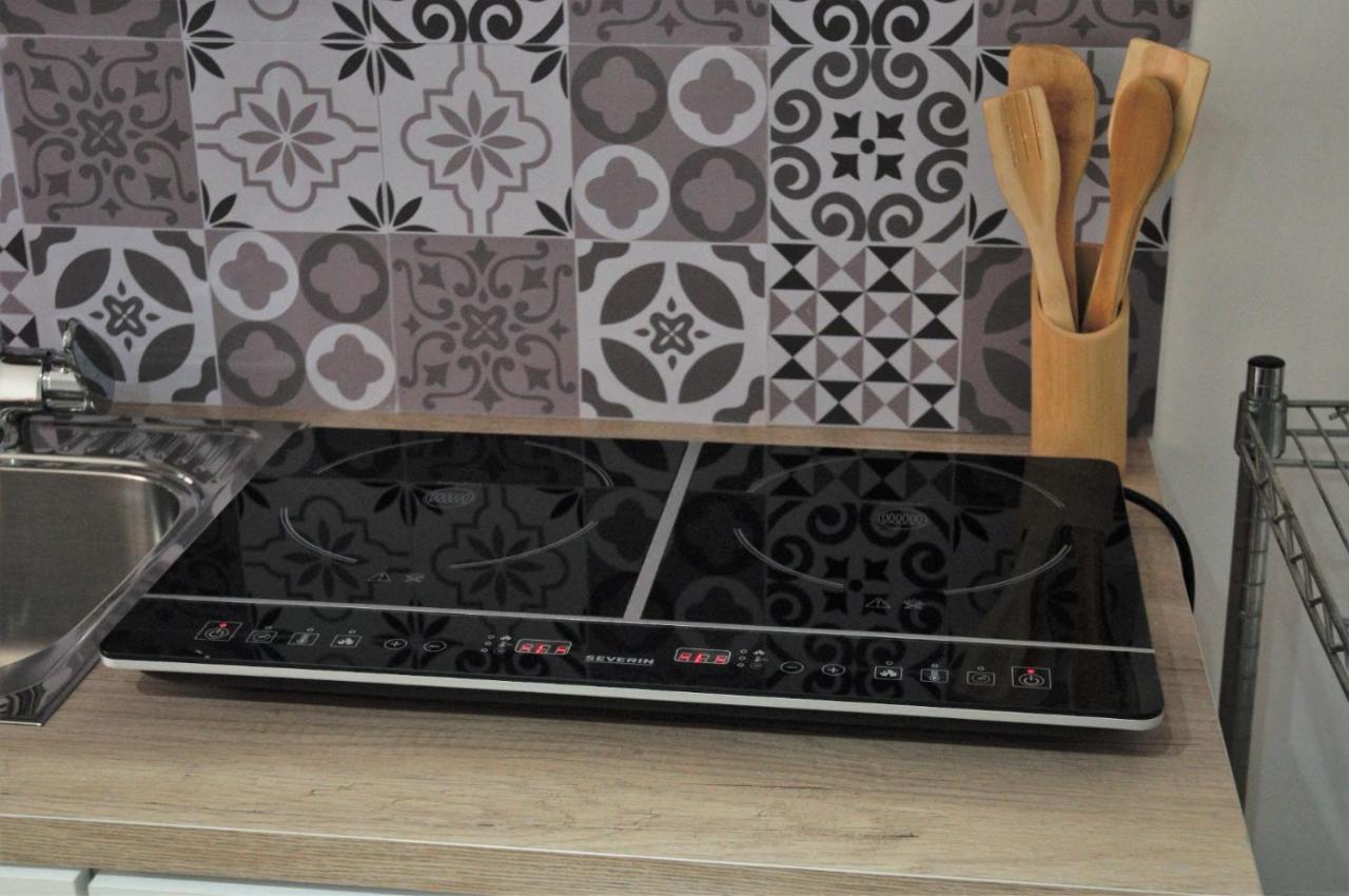 Enry'S House Apartment Bari Bagian luar foto