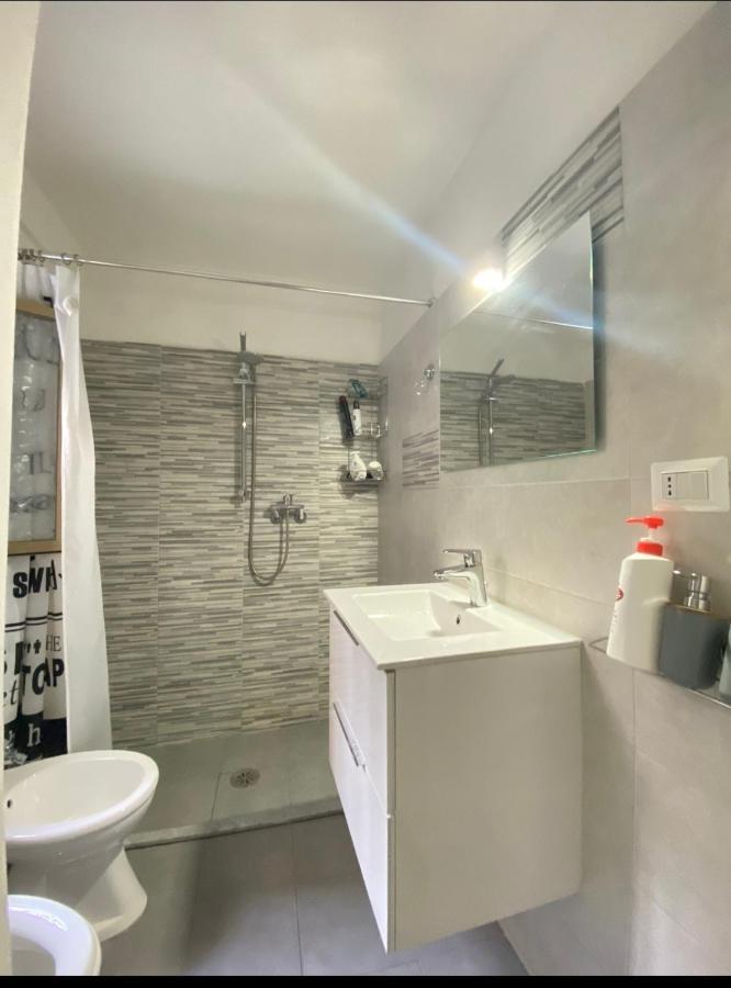 Enry'S House Apartment Bari Bagian luar foto